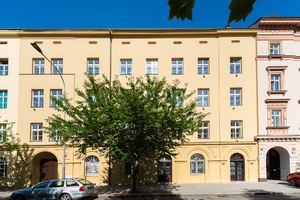 dům